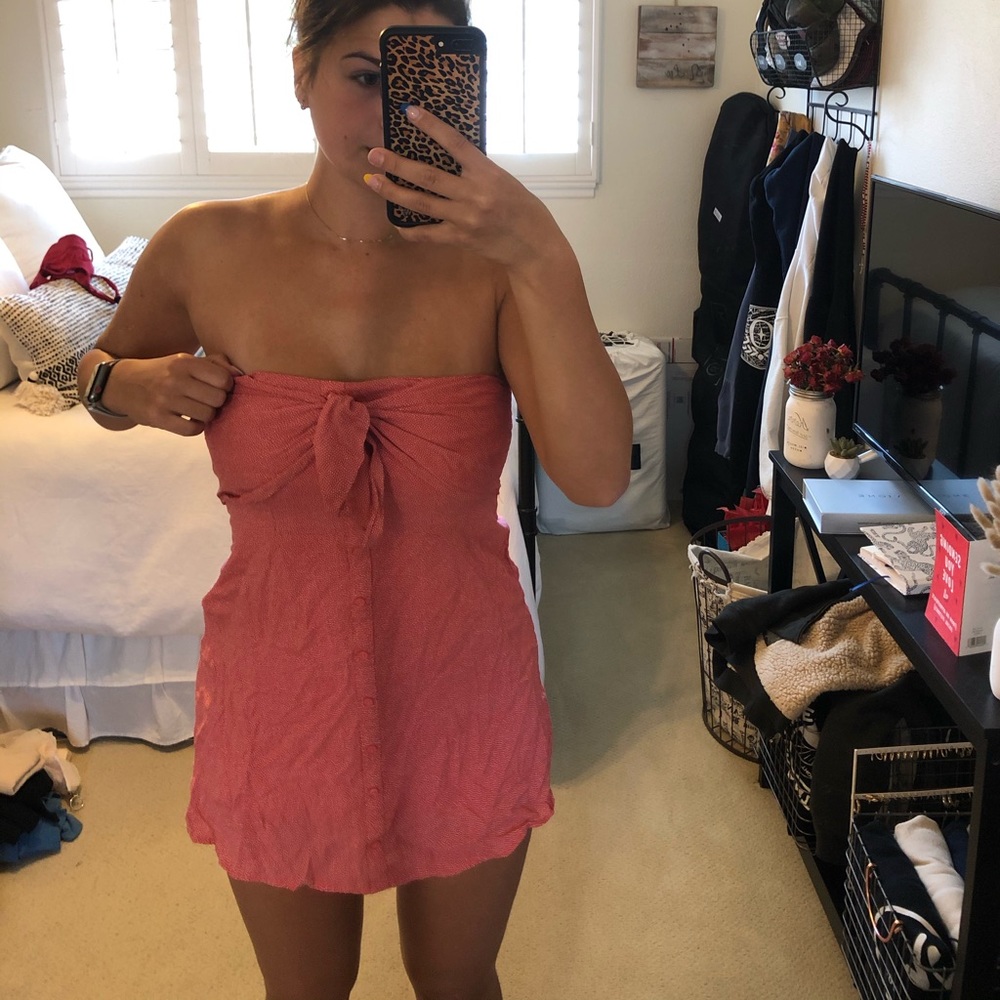 Strapless cover up